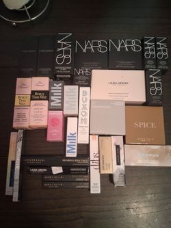 Makeup lot