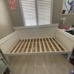 Twin Daybed