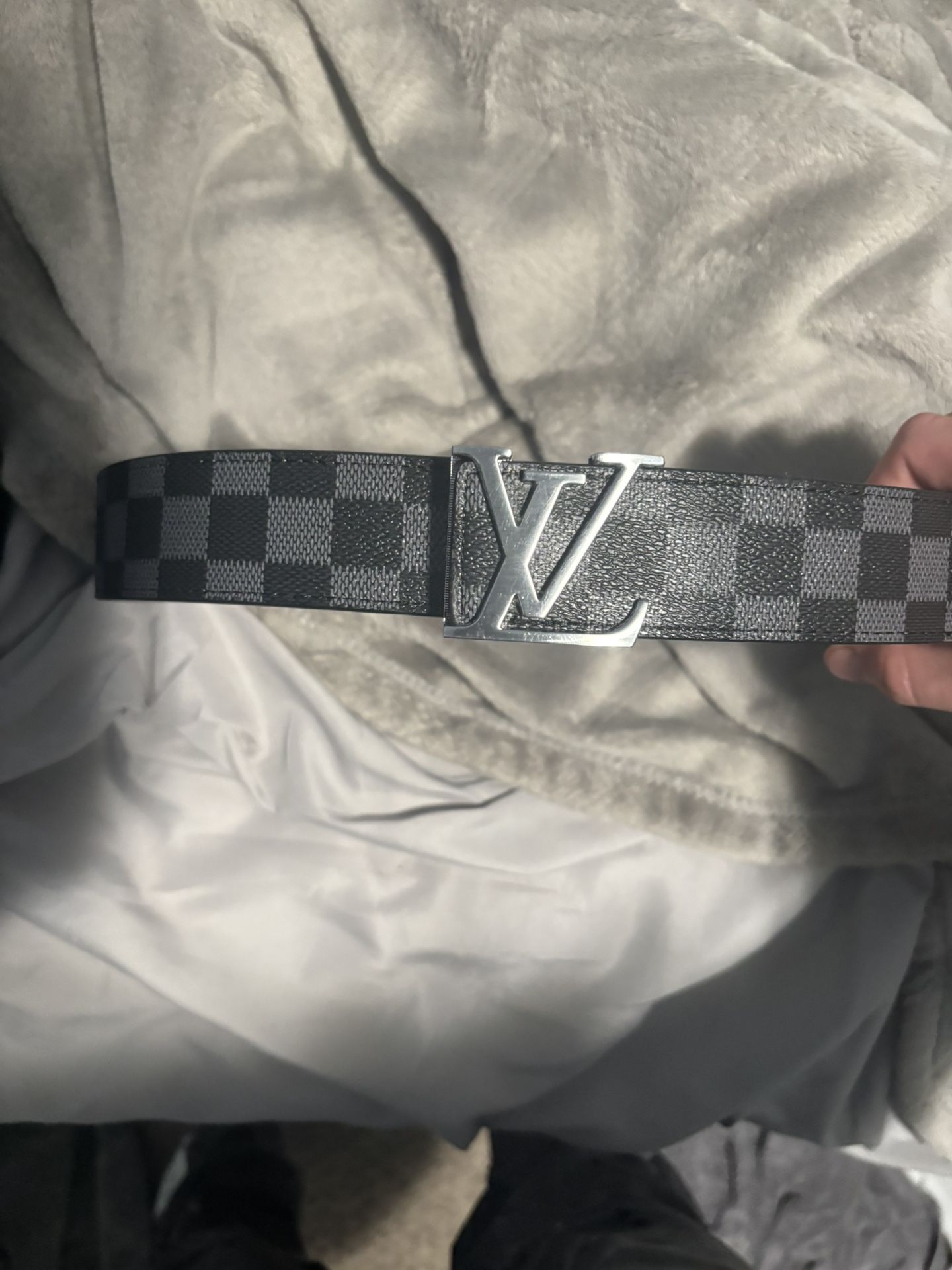louis vutton belt