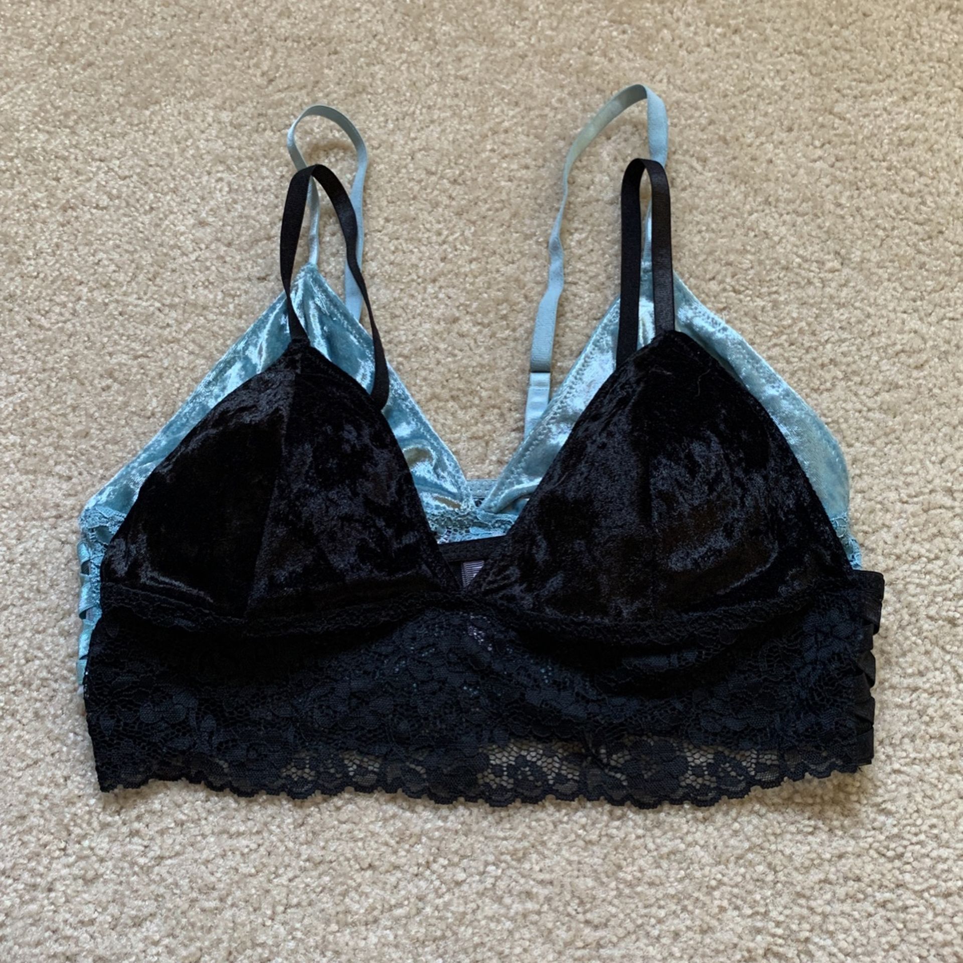 Identical Bralettes Black And Turquoise 