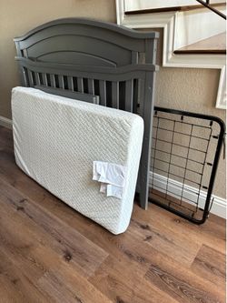 Crib with mattress
