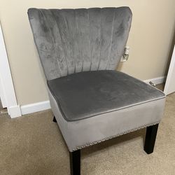 Grey Velvet Accent Chair 