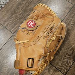 Rawlings Leather Baseball Glove 