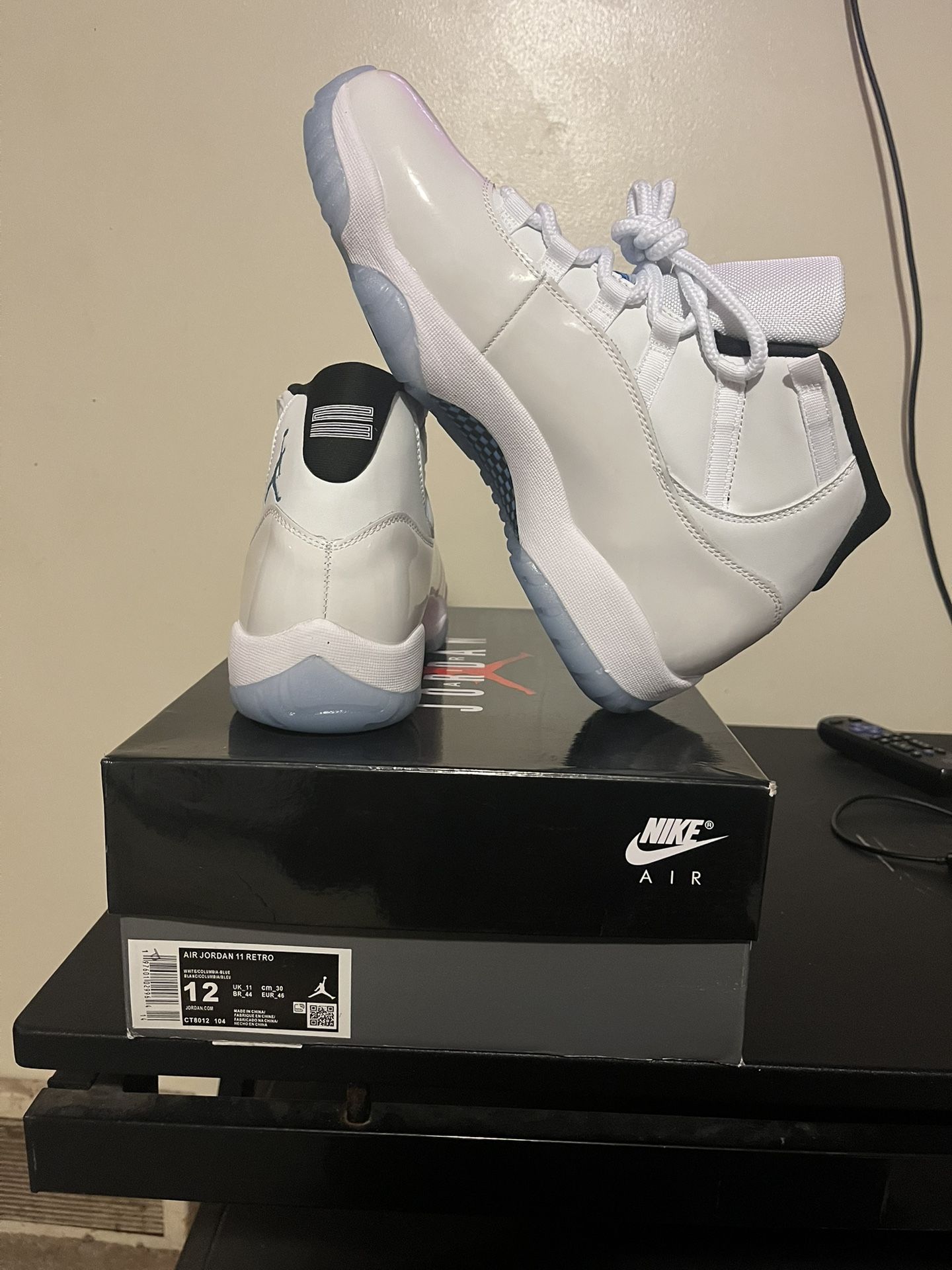 Jordan 11 legend blues