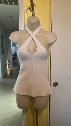 Express woman’s top