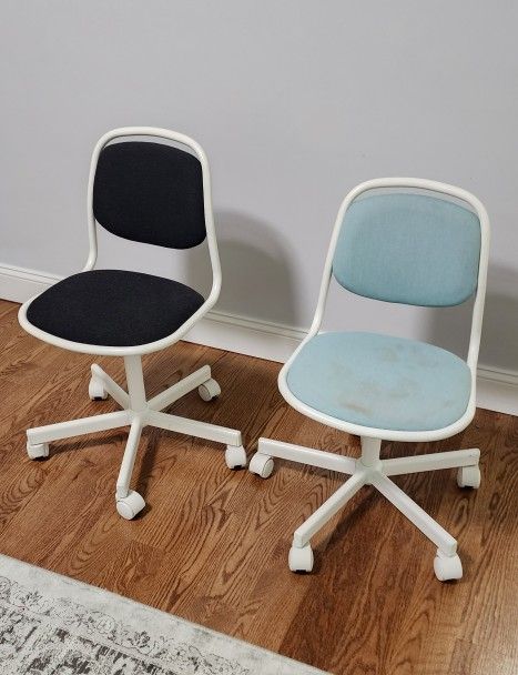 IKEA kids Desk Chairs 30$ Each