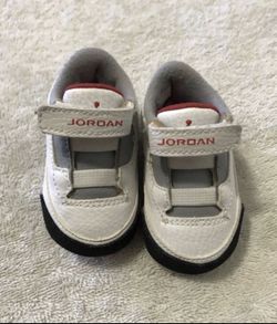 Baby Jordan Retro 3