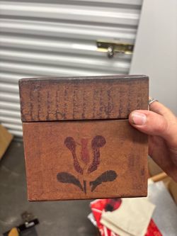 Bob's Boxes Primitive Small Square Brown Floral Wood Decorative Lidded Box