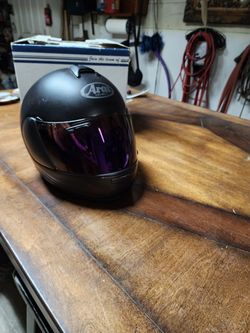 ARAI Vector 2 Motorcycle Helmet