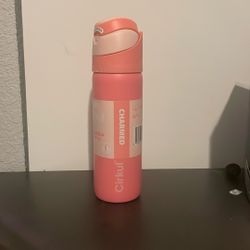 Cirkul  26oz Straw Sip Water Bottle New