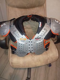 Schutt XV HD All Purpose Football Shoulder Pads Large