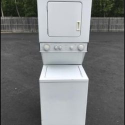 Electric  Whirlpool  Stackable 