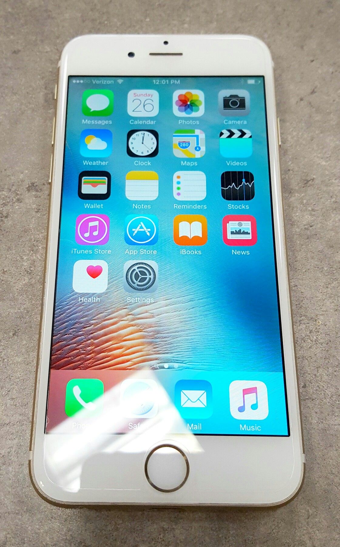 Verizon UNLOCKED Apple IPhone 6 16gb White Gold IOS Smart Cell Phone