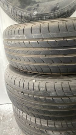 5 llantas casi nuevas con todo y los rines de BMW x 5