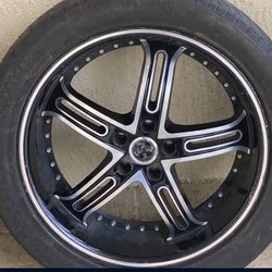 4 RIMS FOR SALE, GOOD FOR ANY NISSAN. 5 Hole. 20” Rims ..