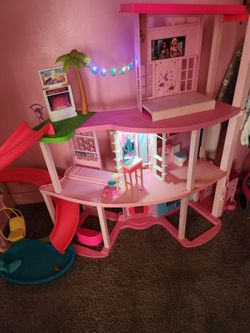 Barbie Dream House
