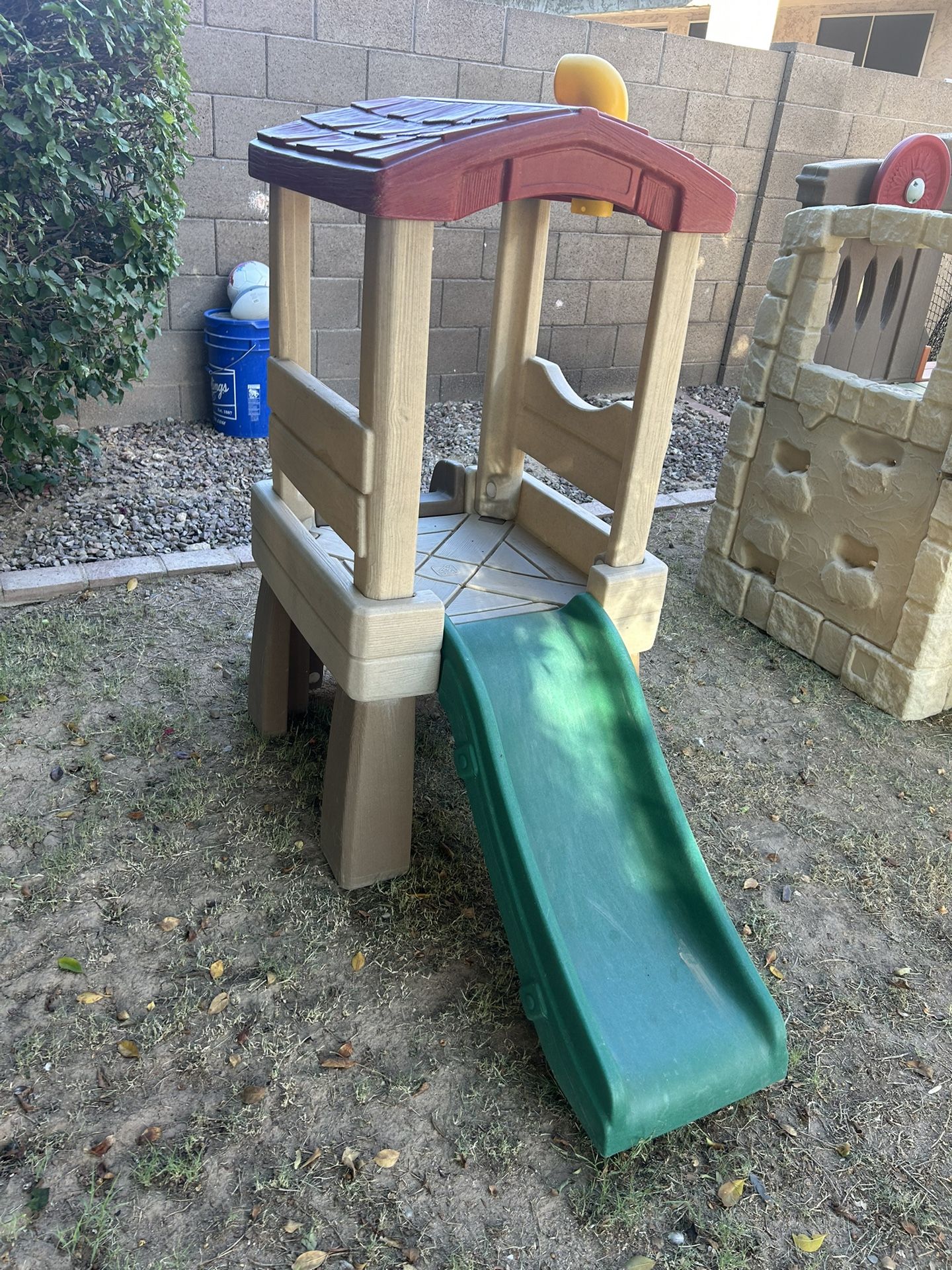 Step 2 Lookout Treehouse With Slide