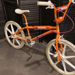 24” BMX 1986 World Tour