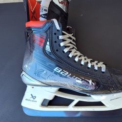 Bauer Vapor X5 Pro Size 8 Fit 2 Ice Hockey Skates
