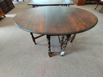 Gateleg Table c