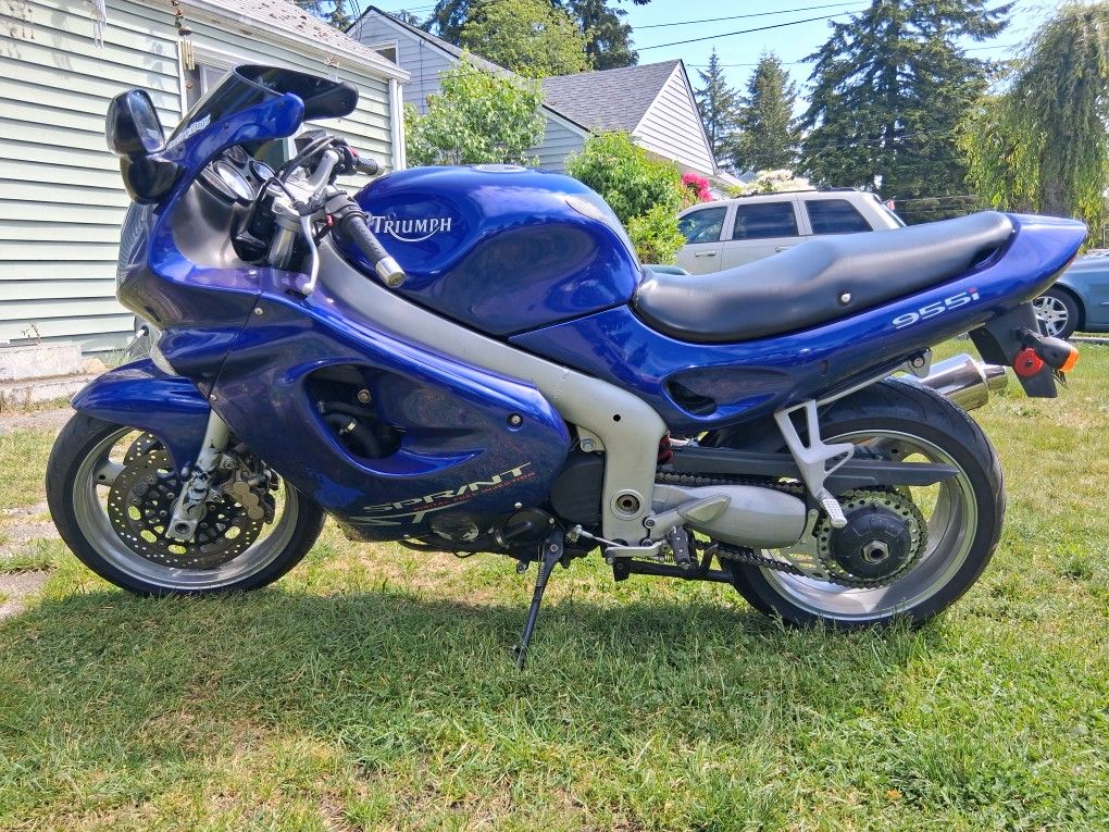 2002 Triumph Spirit st 955i