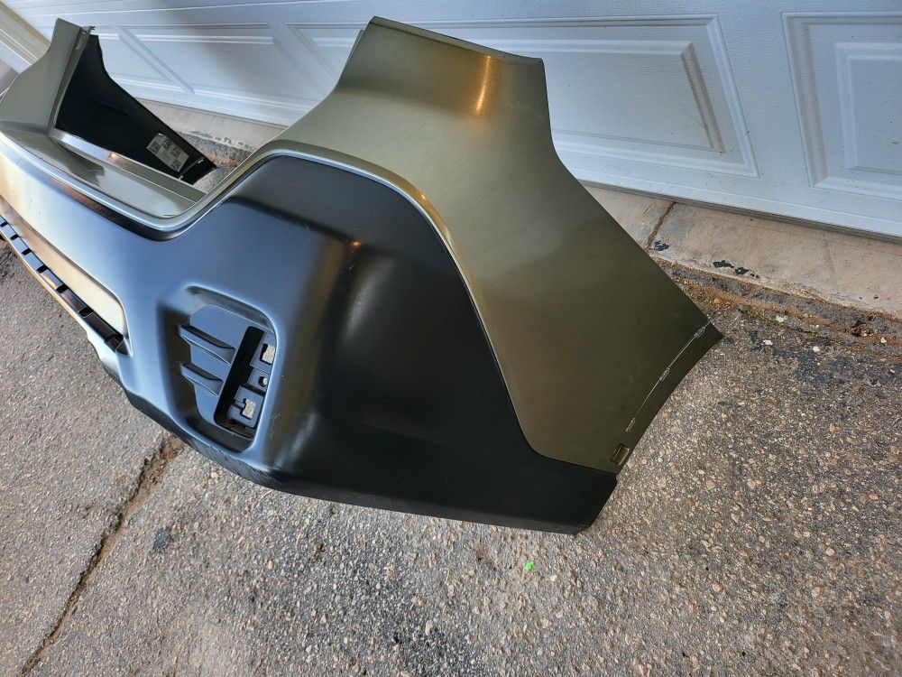 2020 2021 2022 Subaru Outback Rear Bumper Cover Oem 