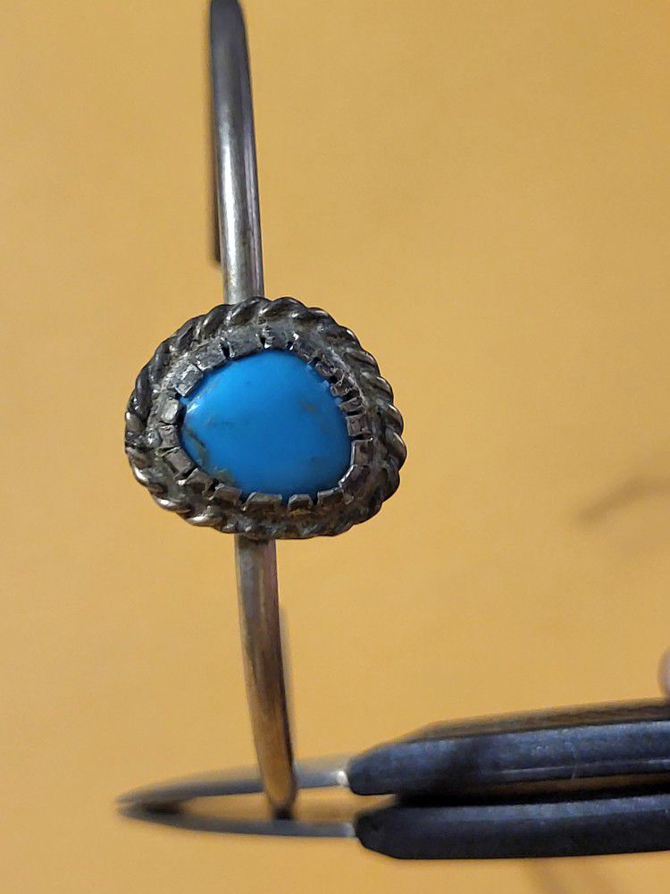 Genuine Turquoise And Sterling Silver Bracelet 