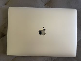 Apple MacBook Pro