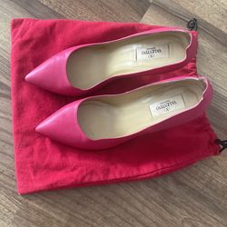 Valentino Pumps