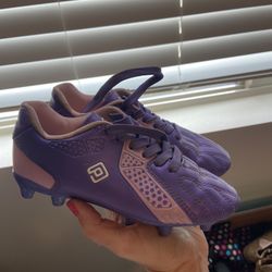 Girls Soccer Cleats Size 12