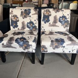 Entry Chairs