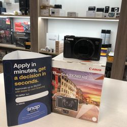 Canon Powershot SX740HS with bag