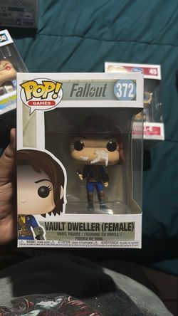 Funko Pop Fallout Vault Dweller Female #372