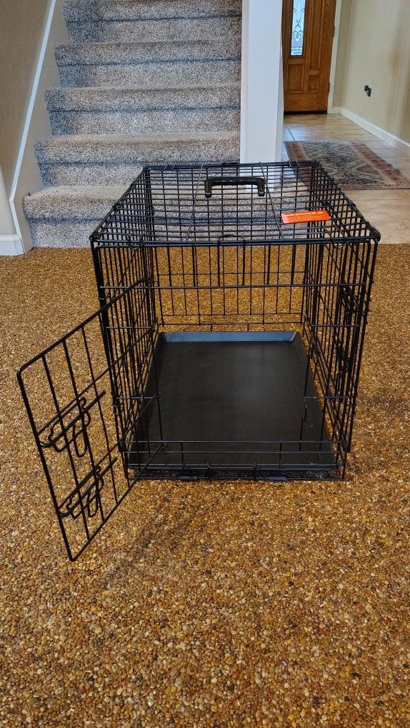 Single Door Folding Wire Dog Crate