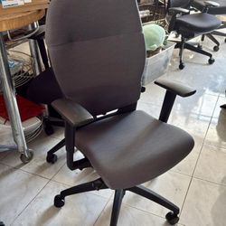 Teknion Office Chairs