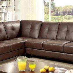 New Sectional Couch! Free Delivery 🚚! Financing Available! 