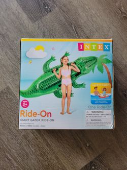 Inflatable Alligator Pool Float