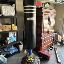Punching bag/boxing