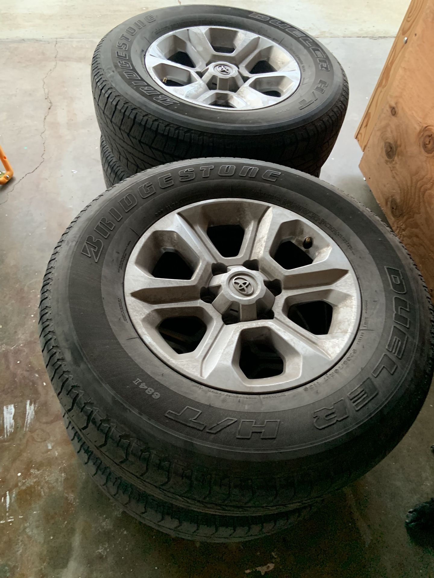 Toyota 4runner Wheels And Tired