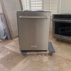KitchenAid Dishwasher 