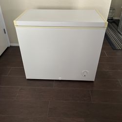 Freezer Box Only, No-longer Cold