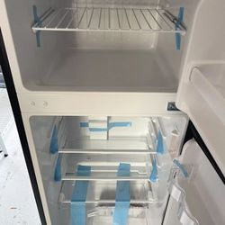 Mini Fridge With Freezer On Top