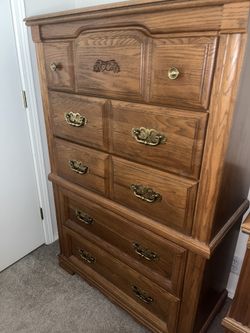 Broyhill Complete Bedroom Set Oak