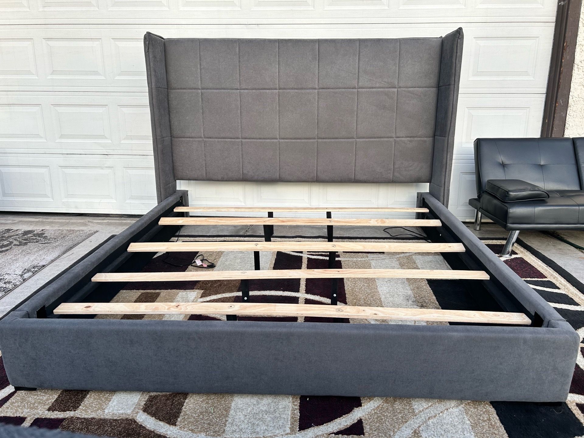 King Size wingback Bed frame With USB Ports- READ Description