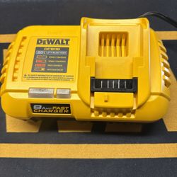 Dewalt Rapid Change 8AMP 