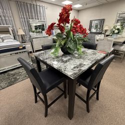 5 Pc Dining Table Financing Available No Credit Needed 