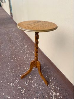 Small Drink TABLE-pedestal table, vintage style barley