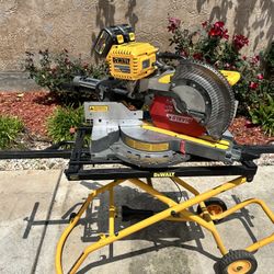 Dewalt Cordless/Corded 12” Mitre Saw