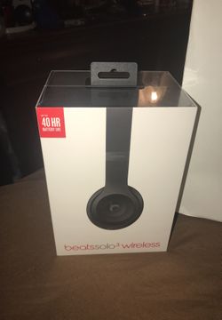 BRAND NEW Beats solo 3 wireless headphones