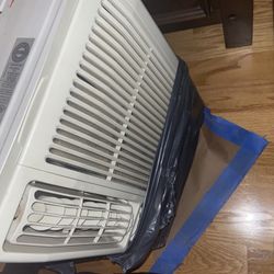 A/C Window Unit 